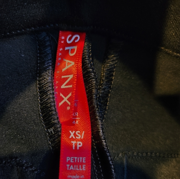 Spanx black leggins womens petite size xs - Picture 5 of 6